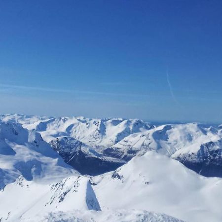 Bakken, Feriebolig Villa Volda Екстериор снимка